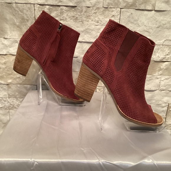 TOMS Majorca Peep Toe Ankle Bootie - Picture 2 of 12